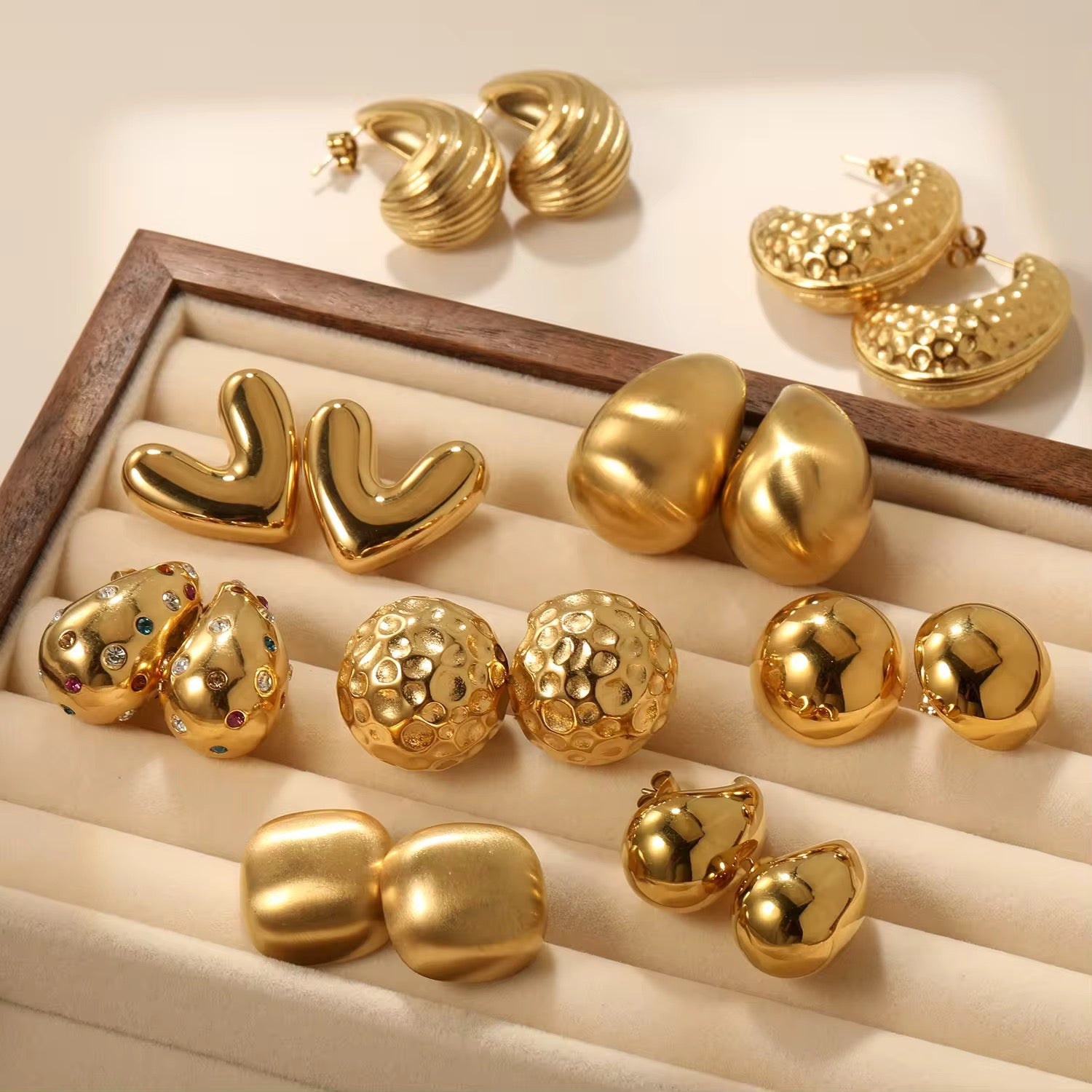 Luxury Hoops
