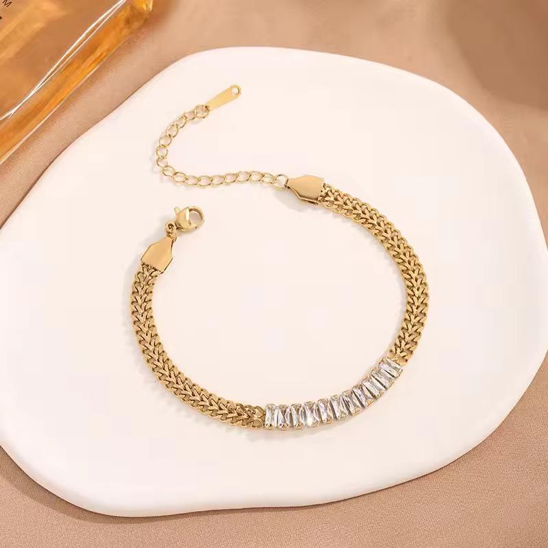 Premium Quality Stainless Steel Luxury Brecelet