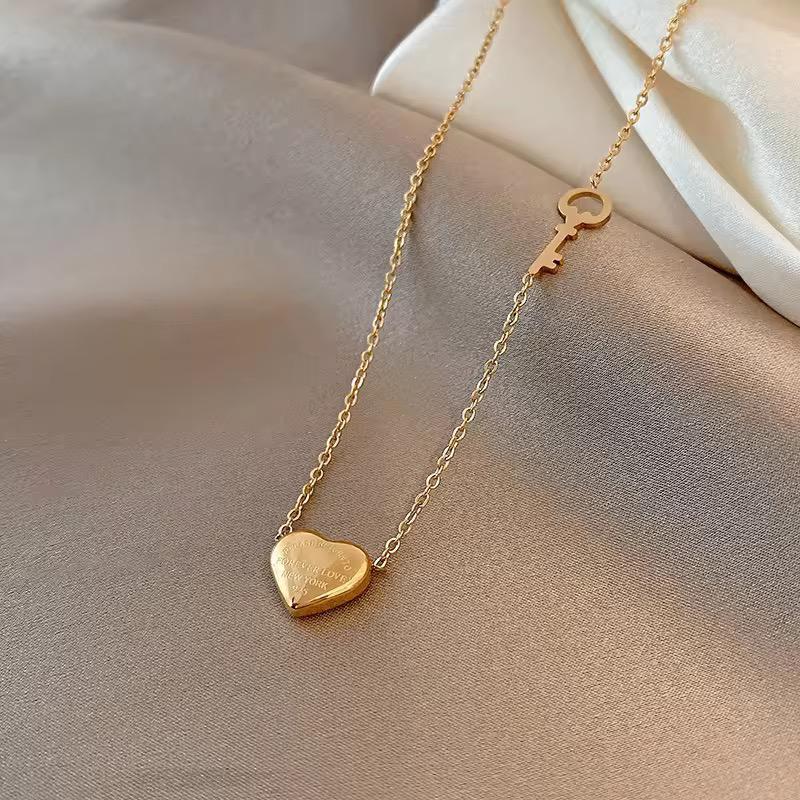 Premium Quality Stainless Steel Pendent/Chain