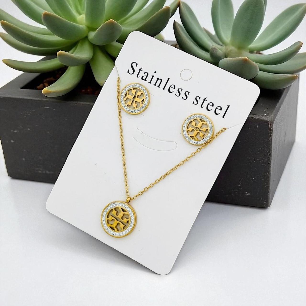 Premium Quality Sainless Steel Locket Sets