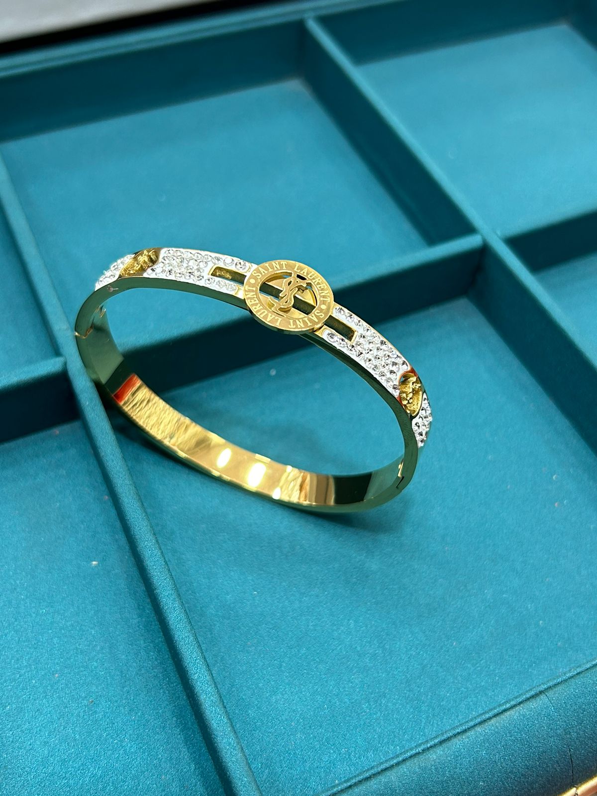 Premium Quality Stainless Steel Top Trending Handcuff