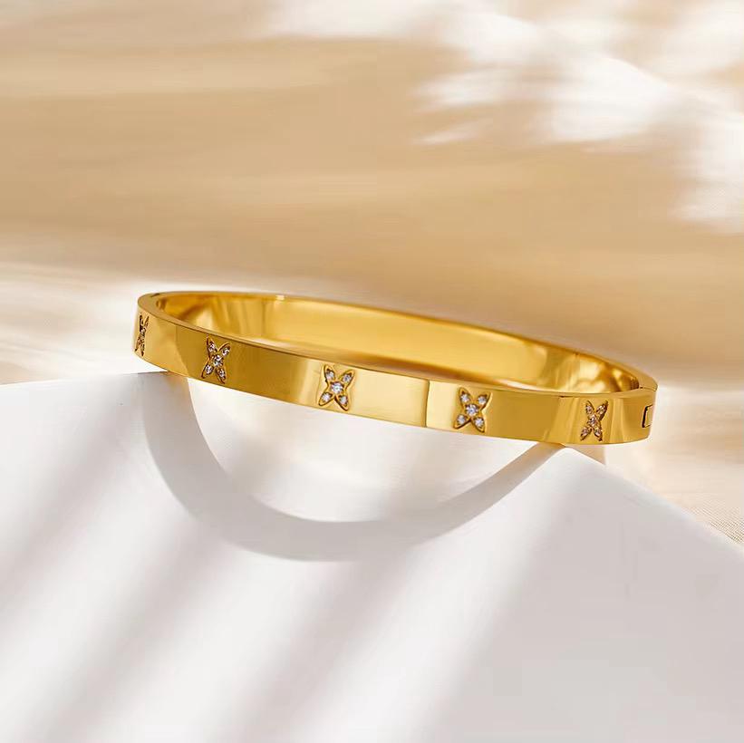 Premium Quality Stainless Steel Top Trending Handcuff