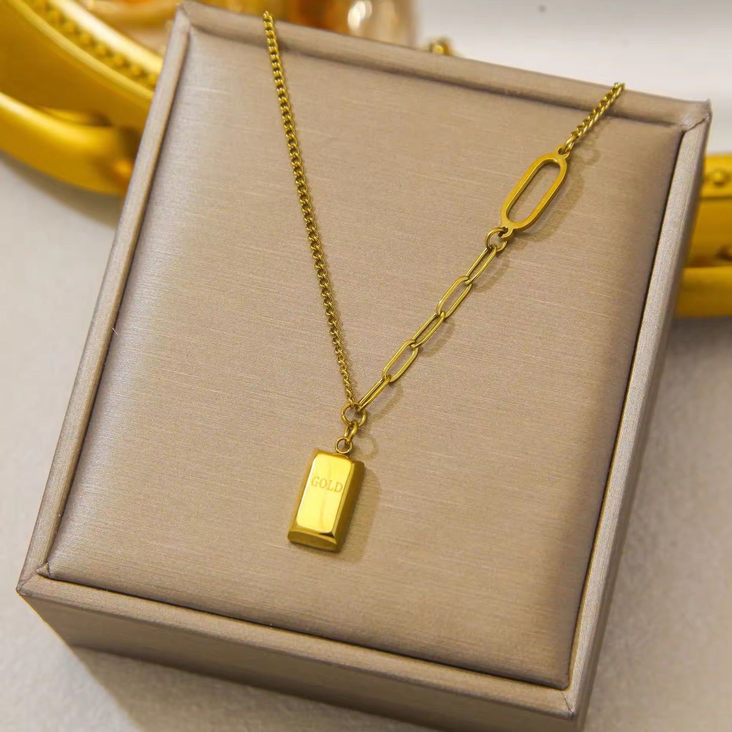 Premium Quality Stainless Steel Pendent/Chain