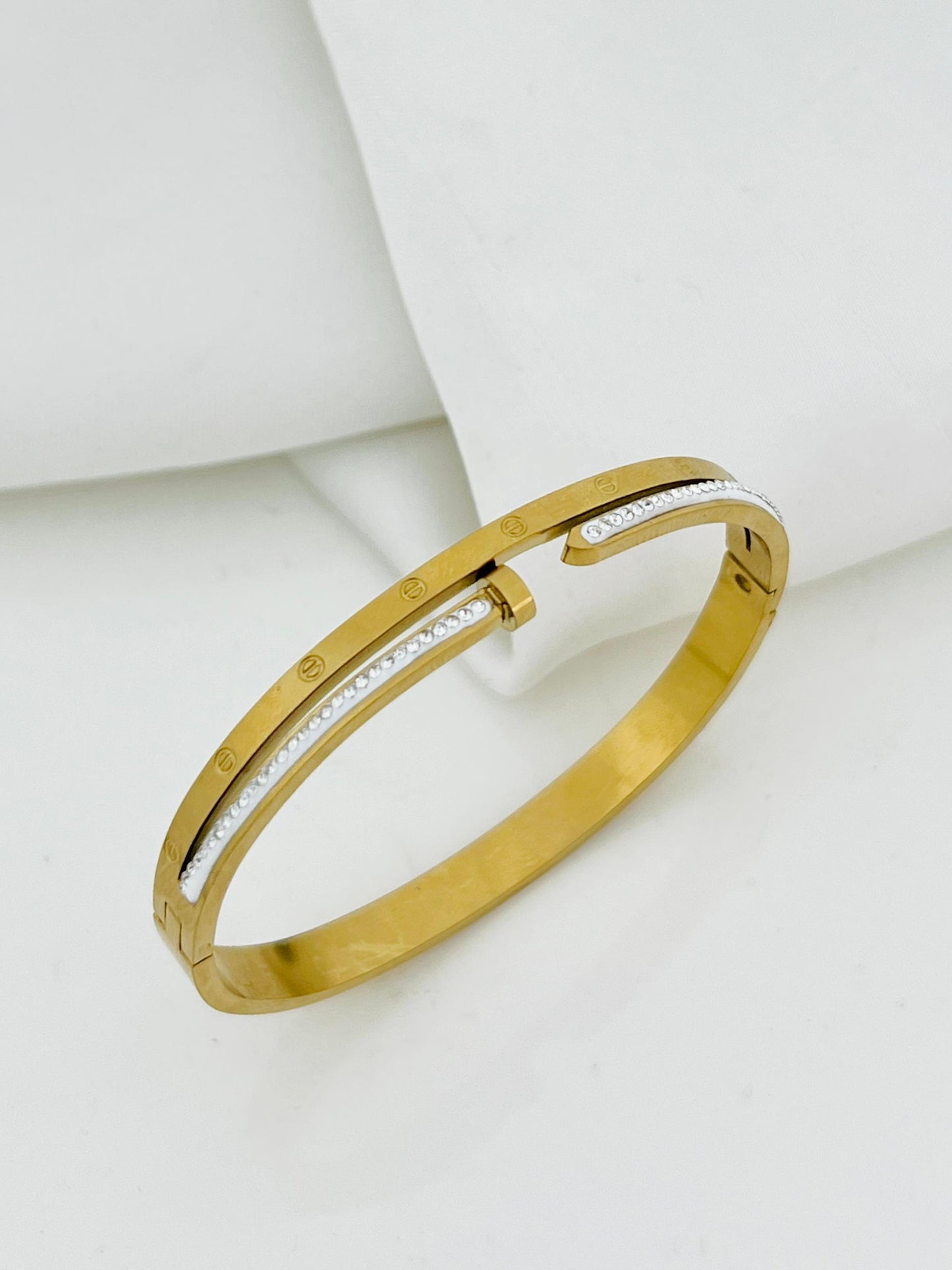 Premium Quality Stainless Steel Top Trending Handcuff