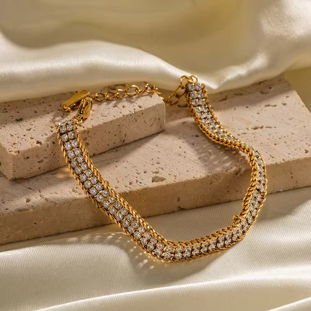 Premium Quality Stainless Steel Luxury Brecelet