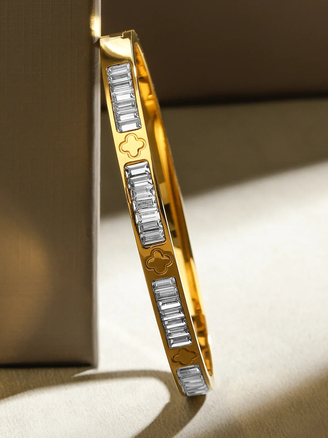 Premium Quality Stainless Steel Top Trending Handcuff