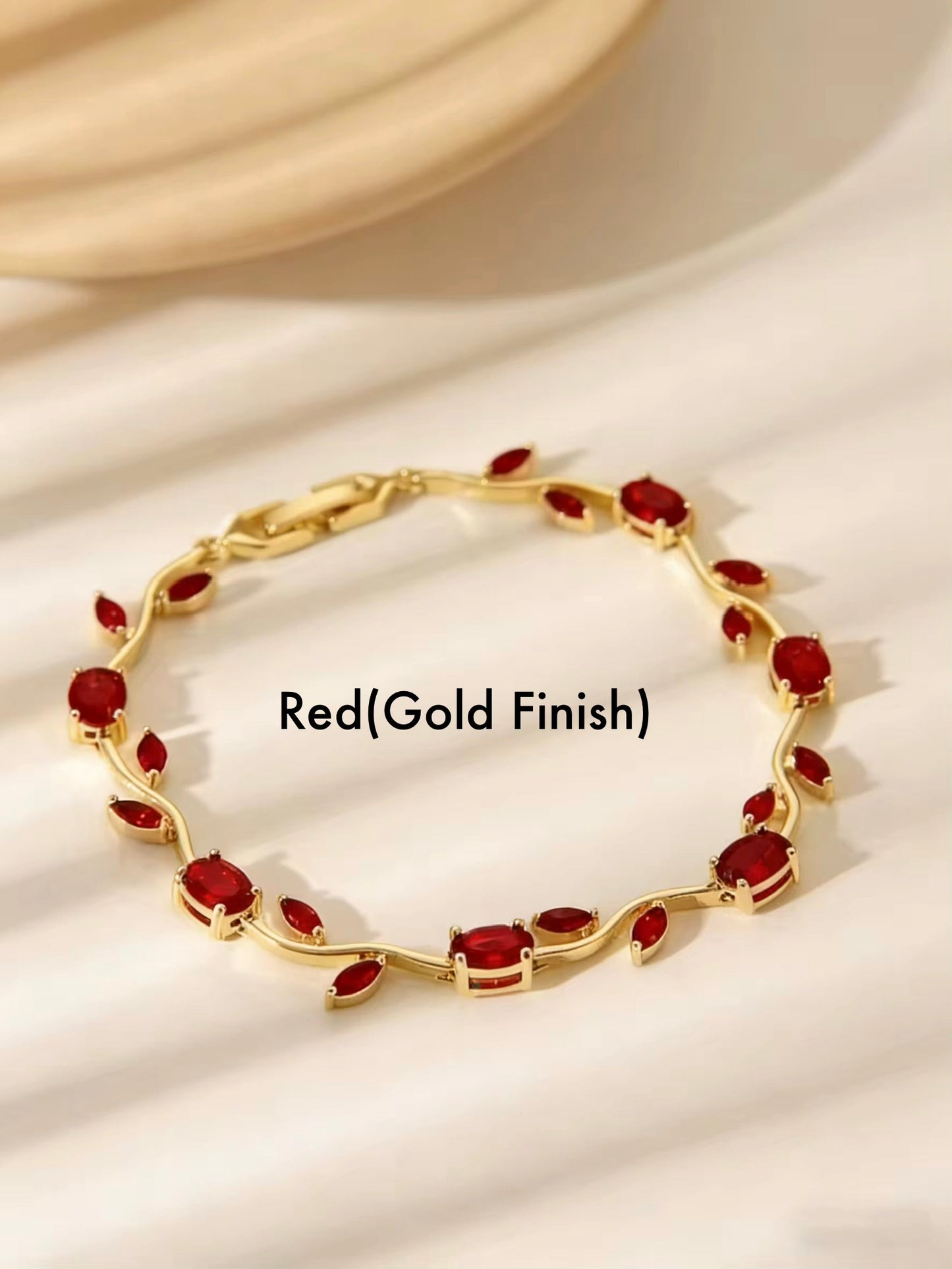 Premium Quality Gold Plated Luxury Tulip Brecelet