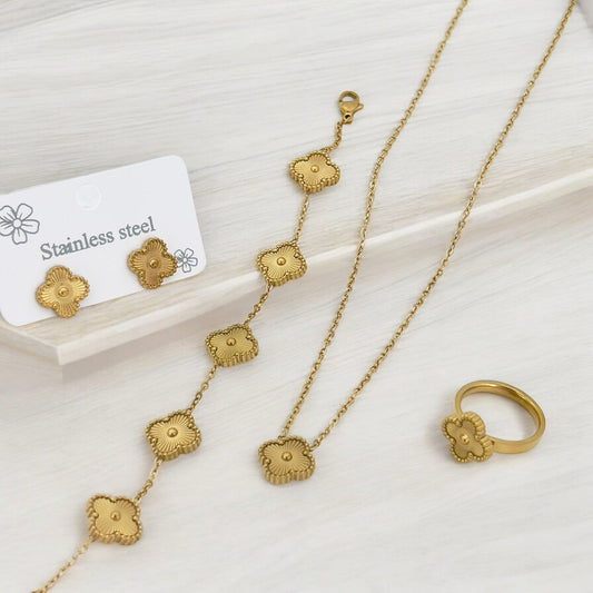 Stainless Steel Golden Clover Luxury Design Complete Set
