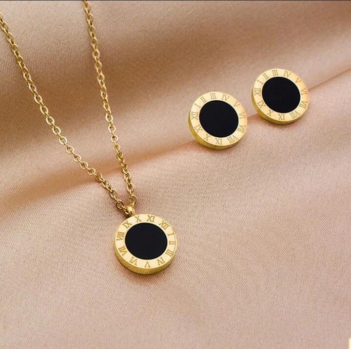 Premium Quality Sainless Steel Locket Sets