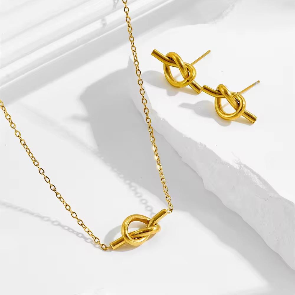 Premium Quality Sainless Steel Locket Sets