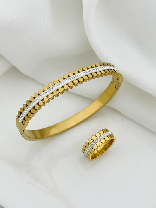 Stainless Steel Top Trending Handcuff With Ring