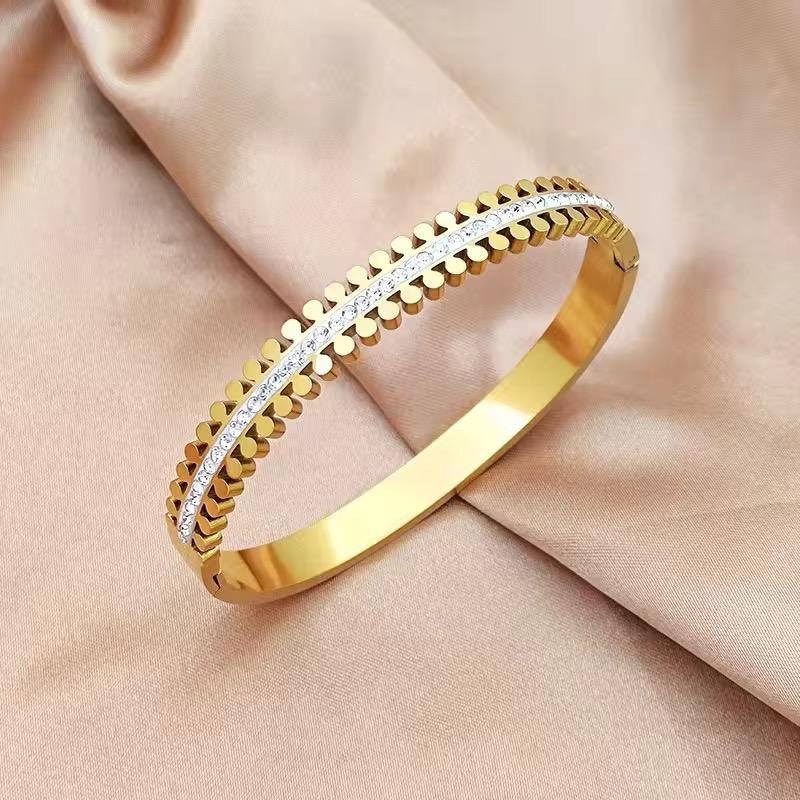 Premium Quality Stainless Steel Top Trending Handcuff
