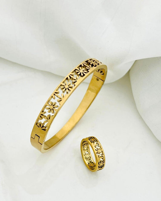 Stainless Steel Top Trending Handcuff With Ring