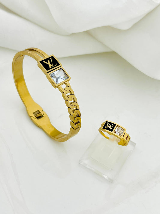 Stainless Steel Top Trending Handcuff With Ring
