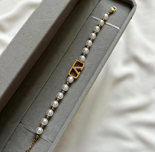 Premium Quality Stainless Steel Luxury Brecelet